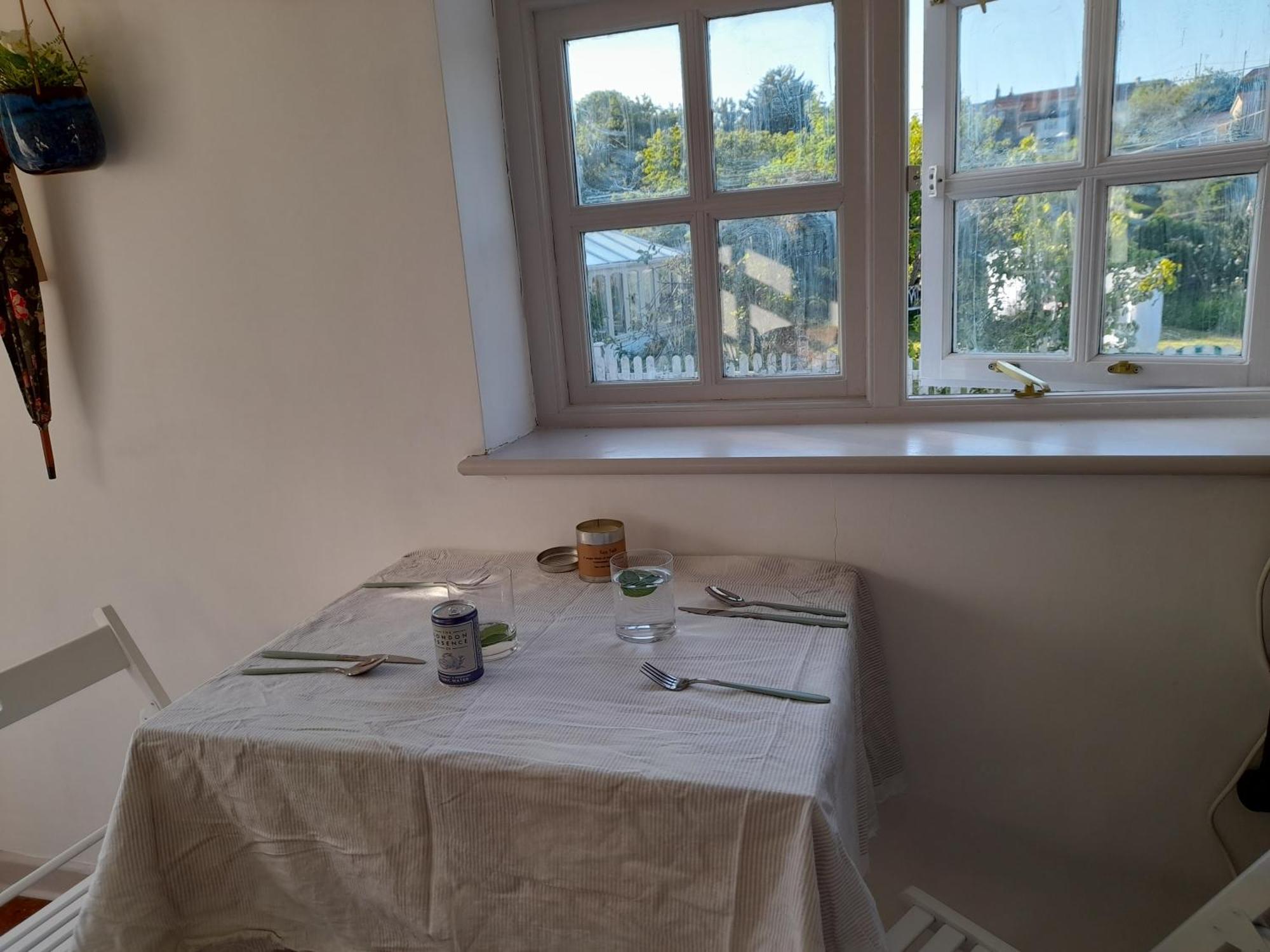 My Little Studio Farmborough Extérieur photo